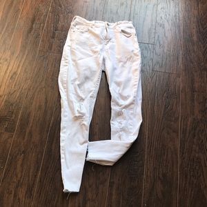 Bullhead white jeans
